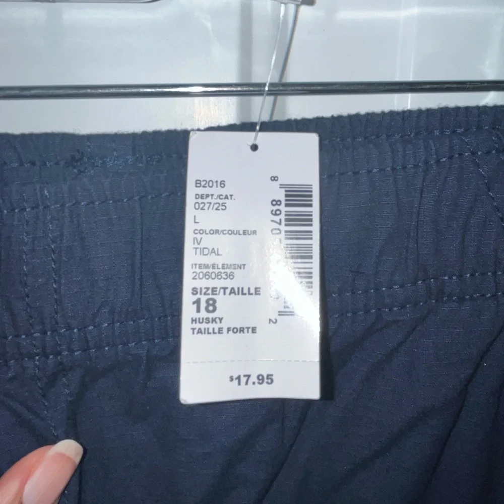 NWT Children’s Place Husky Boy’s Pull-on Cargo Shorts - Sz 18 Husky
